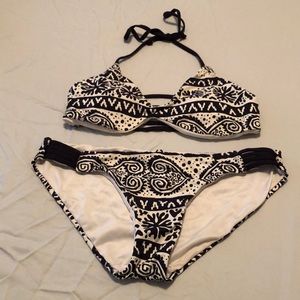 White and navy bikini